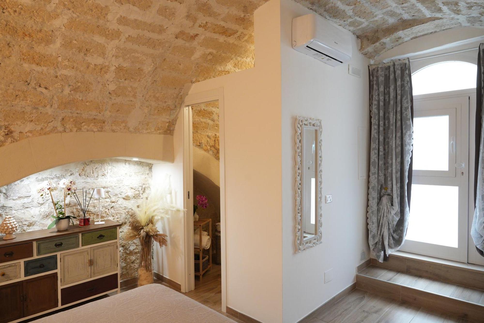 Soleil Guest House Бари Екстериор снимка